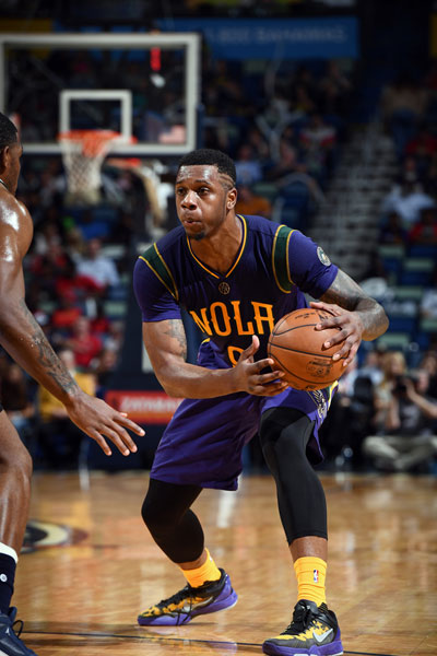 前锋与直传 前锋与直传