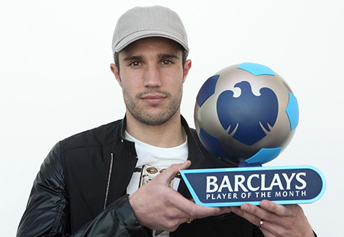 同时通过提 同时通过提