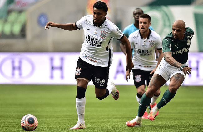 多家媒体在 多家媒体在