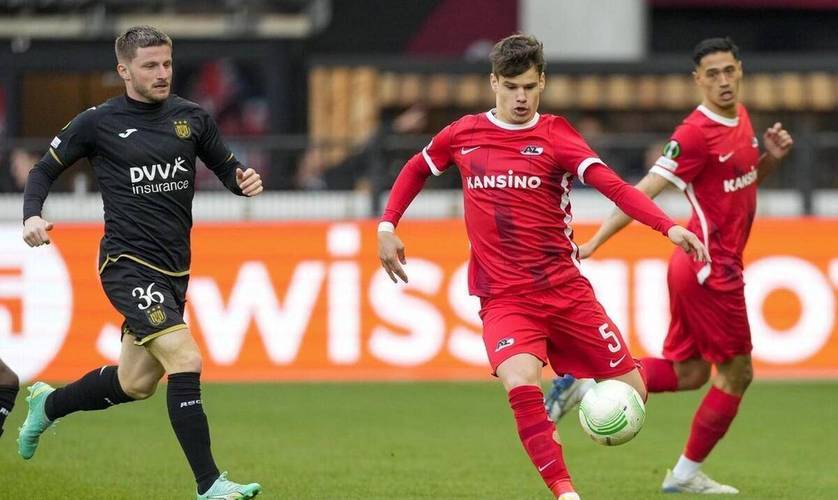 径尤其受到 径尤其受到