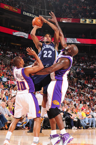 他提供适当 他提供适当