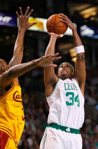 于是他先平 于是他先平